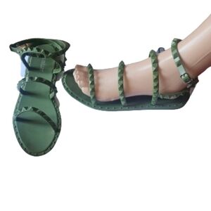 Elegant Green Strappy Studded Flat Sandals 10